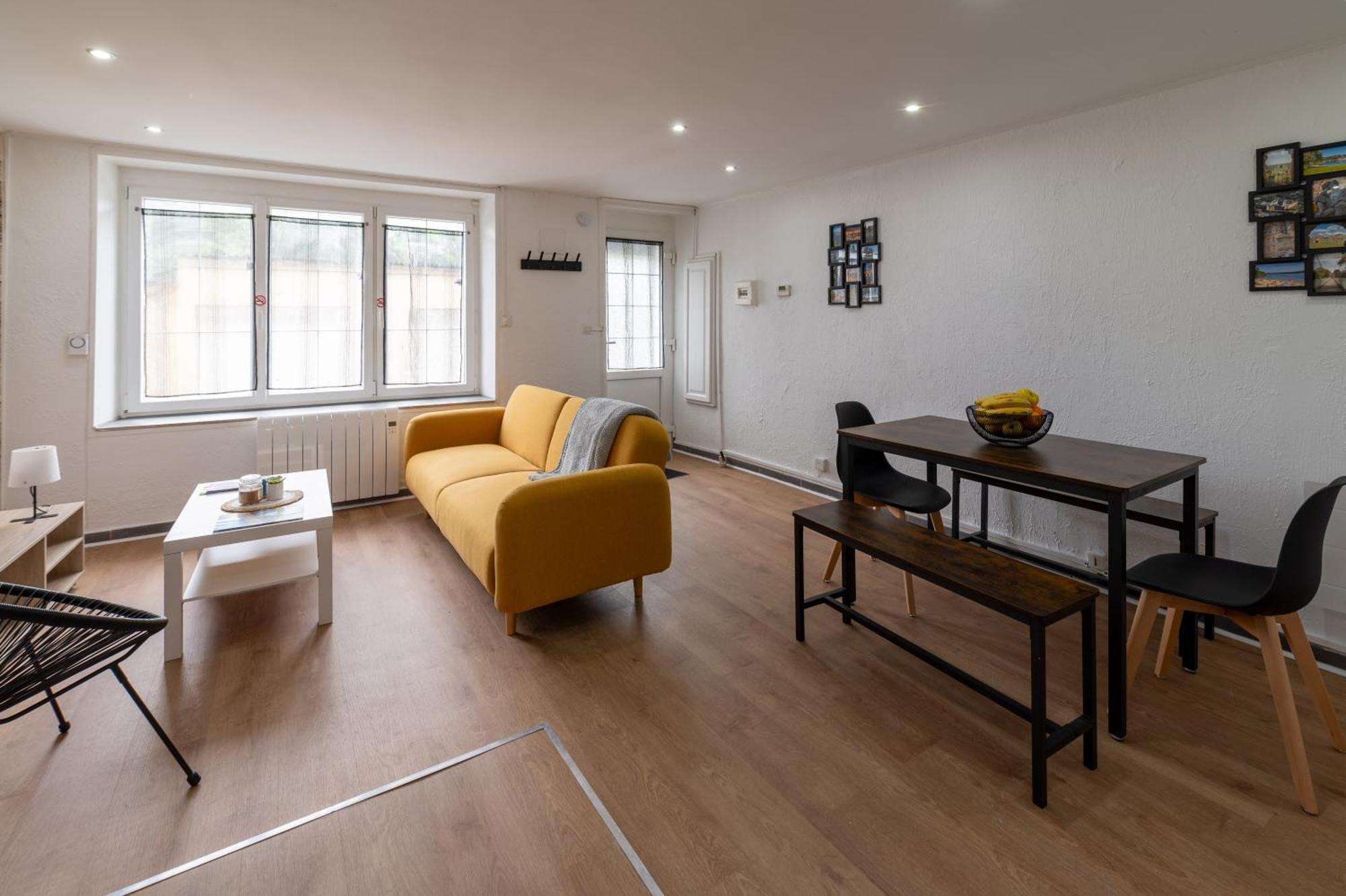 Villa 55M2 Cosy Au Calme Avec Terrasse Et Box Individuel Nouzonville Exterior foto